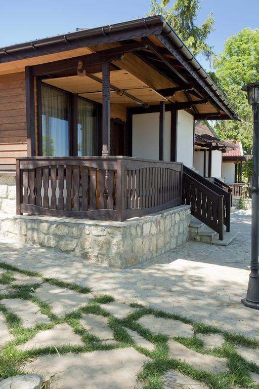 Chorbadji Petkovi Hanove Obzor Rum bild